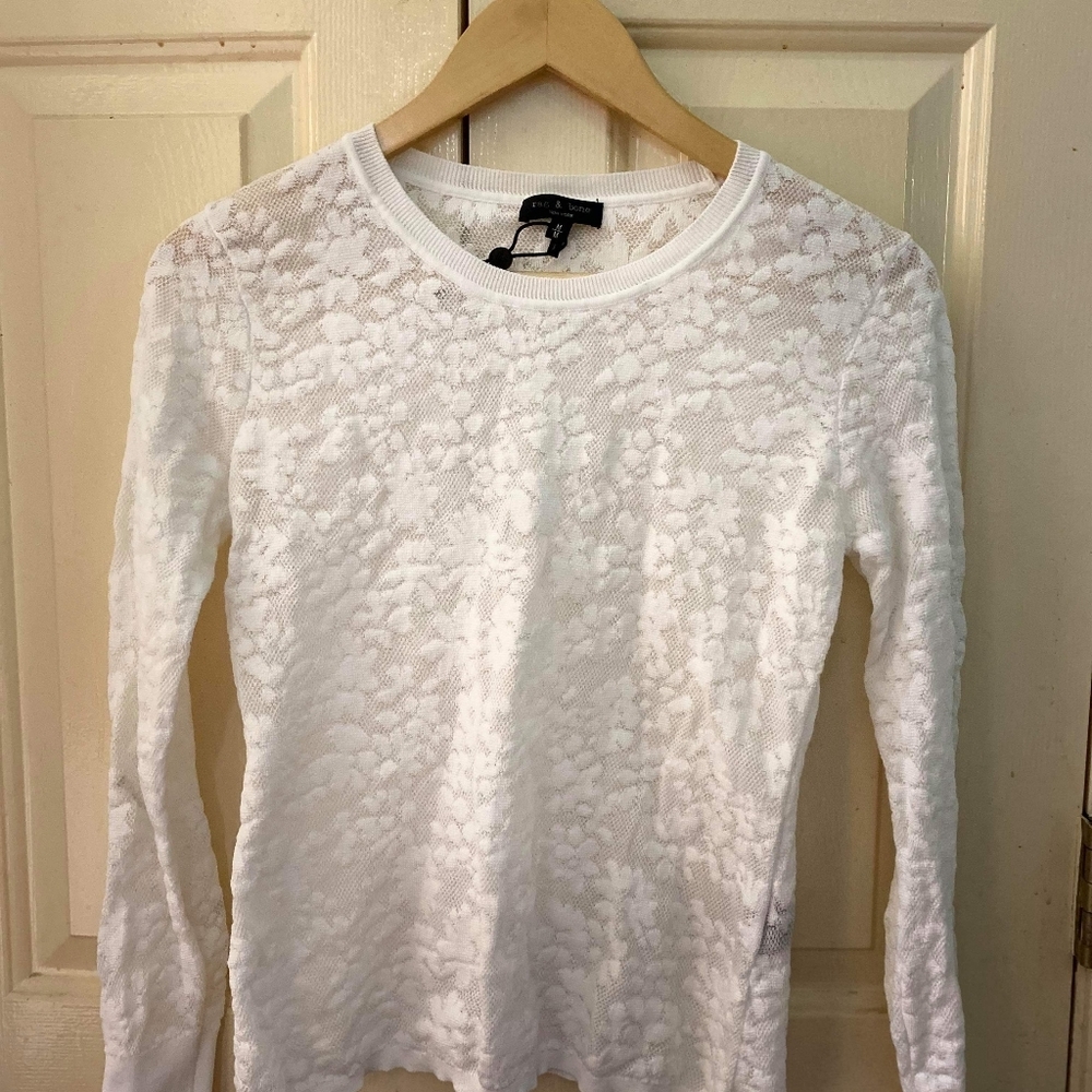 White floral imprint long sleeve shirt